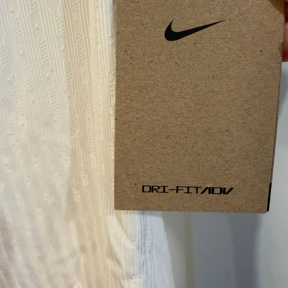 Kids Nike dri-fit ADV short sleeve white shirt